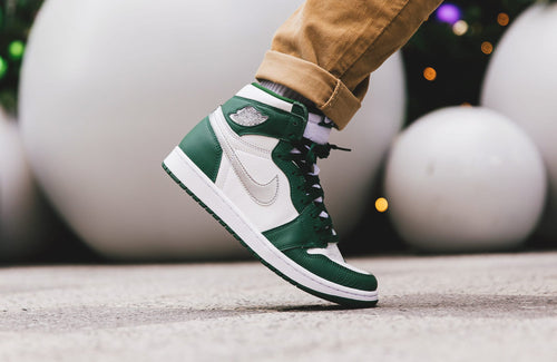 Air Jordan 1 Retro High OG Gorge Green