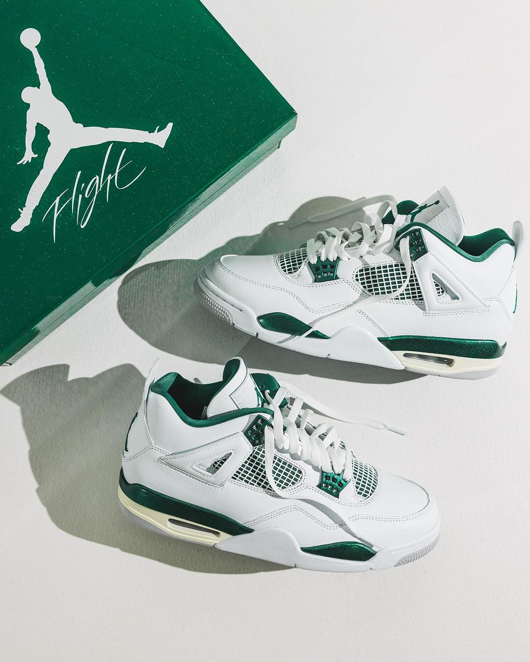 Air Jordan 4 Retro Oxidized Green