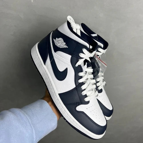 Air Jordan 1 Mid White Metallic Gold Obsidian