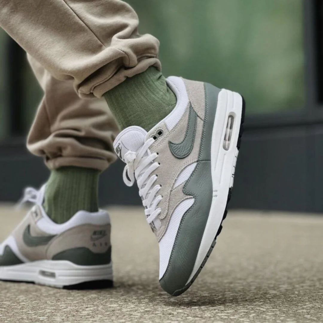 Nike Air Max 1 Mica Green