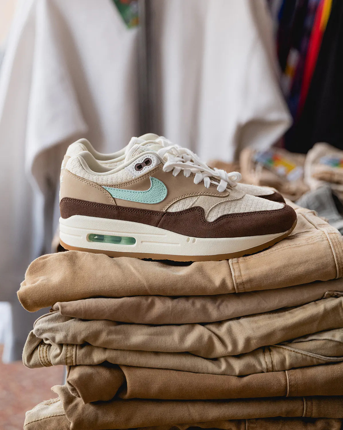 Nike Air Max 1 Crepe Hemp Brown