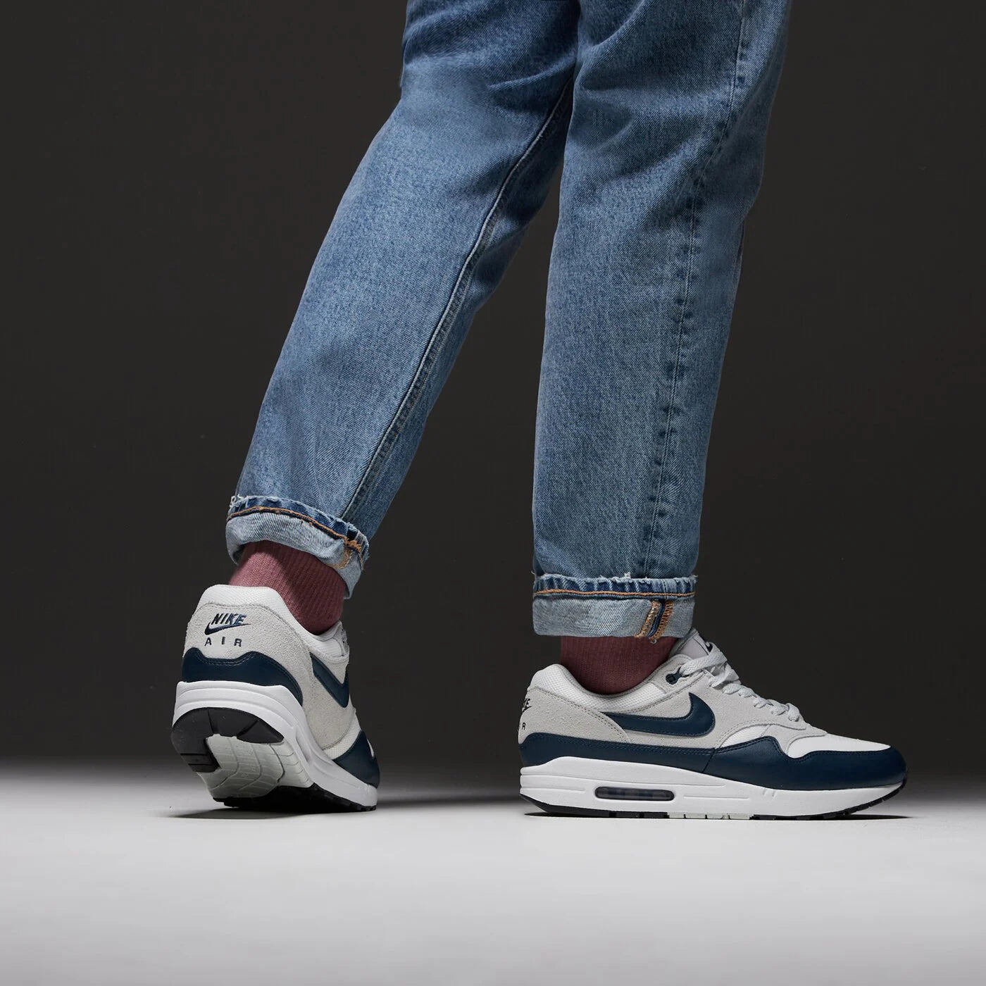 Nike Air Max 1 Essential Summit White Armory Navy