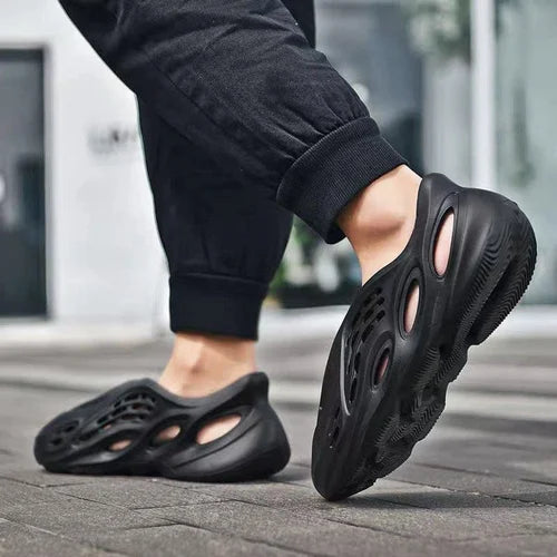 Adidas Yeezy Foam RNNR Onyx